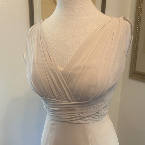 Bill Levkoff Elegant Cream Evening Gown Size 2 - Picture 2 of 14